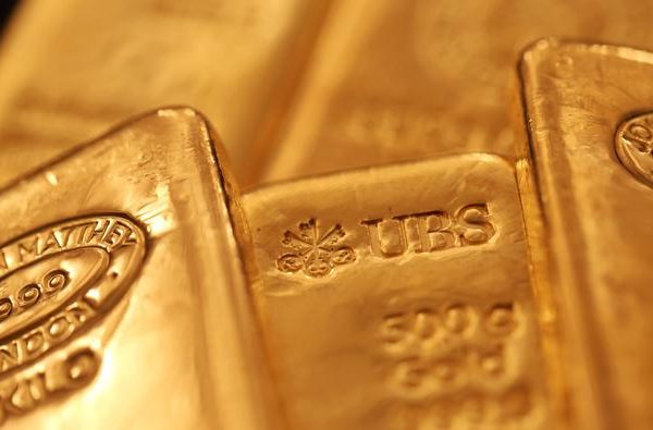 
														دلار جهانی فرصت صعود را از طلا ربود
						