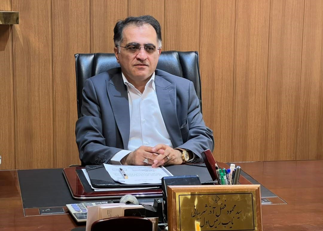 نایب‌رئیس اتحادیه طلا و جواهر تهران، با اشاره به افزایش مراجعات و شکایات مردمی در دو هفته اخیر درباره عدم ایفای تعهدات برخی پلتفرم‌های خرید و فروش آنلاین طلا، تأکید کرد: این اتحادیه نمی تواند به تخلفات یا شکایات مرتبط با پلتفرم های آنلاین رسیدگی...