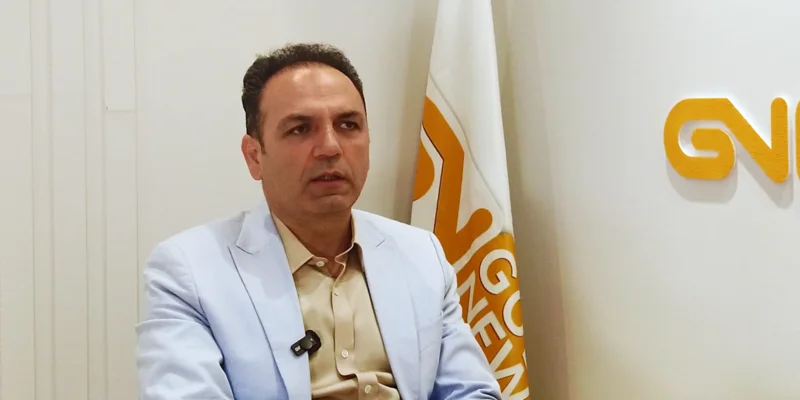رئیس اتحادیه طلا و جواهر تبریز عنوان کرد: خواستگاه زرگری از منطقه آذربایجان بوده و تبریز با 550 واحد تولیدی مصنوعات طلا و جواهر ، دومین شهر تولیدکننده طلا در کشور است.
