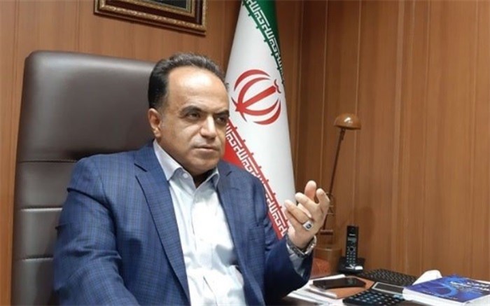 رئیس اتحادیه طلا و جواهر تهران با اشاره به شکایات مردمی به اتحادیه طلا از عملکرد پلتفرم‌های طلا در ایام جنگ، گفت: در این ایام پلتفرم‌ها فقط خرید طلا داشتند و اجازه فروش نداشتند، اما پرداخت وجه را با محدودیت انجام دادند؛ بطوریکه به مردم فقط یک میلی...