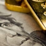 طلا در حال تبدیل‌شدن به دارایی ذخیره‌ای جهان برای جایگزینی دلار