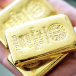 قیمت اونس طلا کاهش یافت